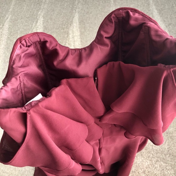 Kennedy Blue Allison bridesmaid dress, color Bordeaux, size 6 - Picture 12 of 14